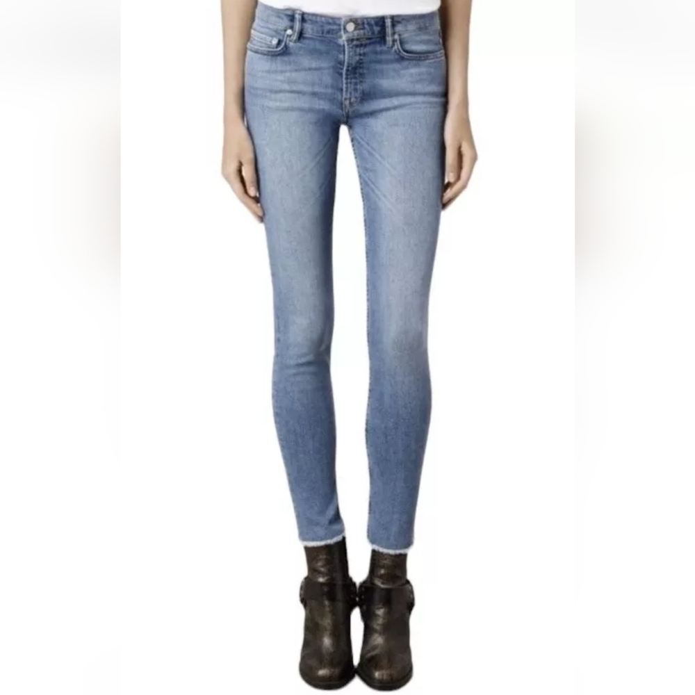 All Saints light wash Grace skinny ankle fray cropped denim jeans, sz 26